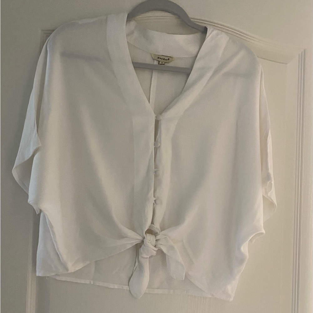 Crop tied, deep V white top by Sim&Sam, Size S